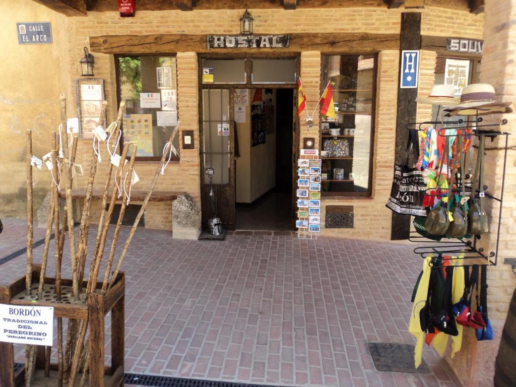 Hostal La Bastide Du Chemin Sahagún Eksteriør bilde