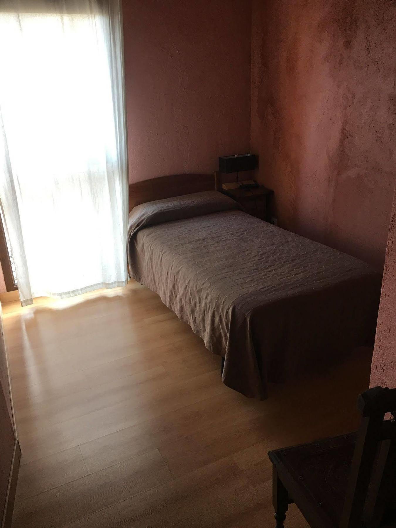 Hostal La Bastide Du Chemin Sahagún Eksteriør bilde